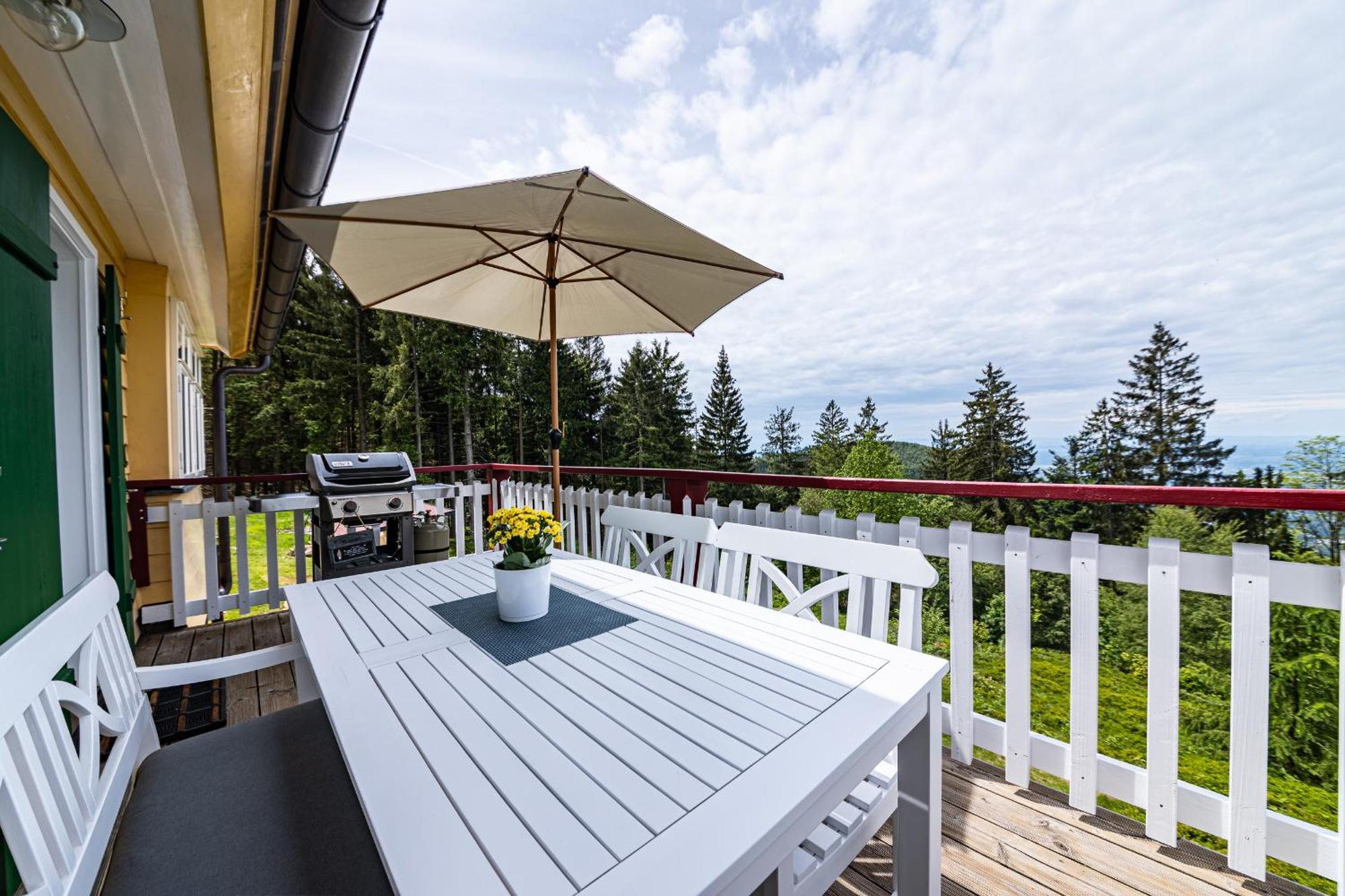 Sonnenhaeusle - Natur. Fernblick. Panorama-sauna. Holiday home *