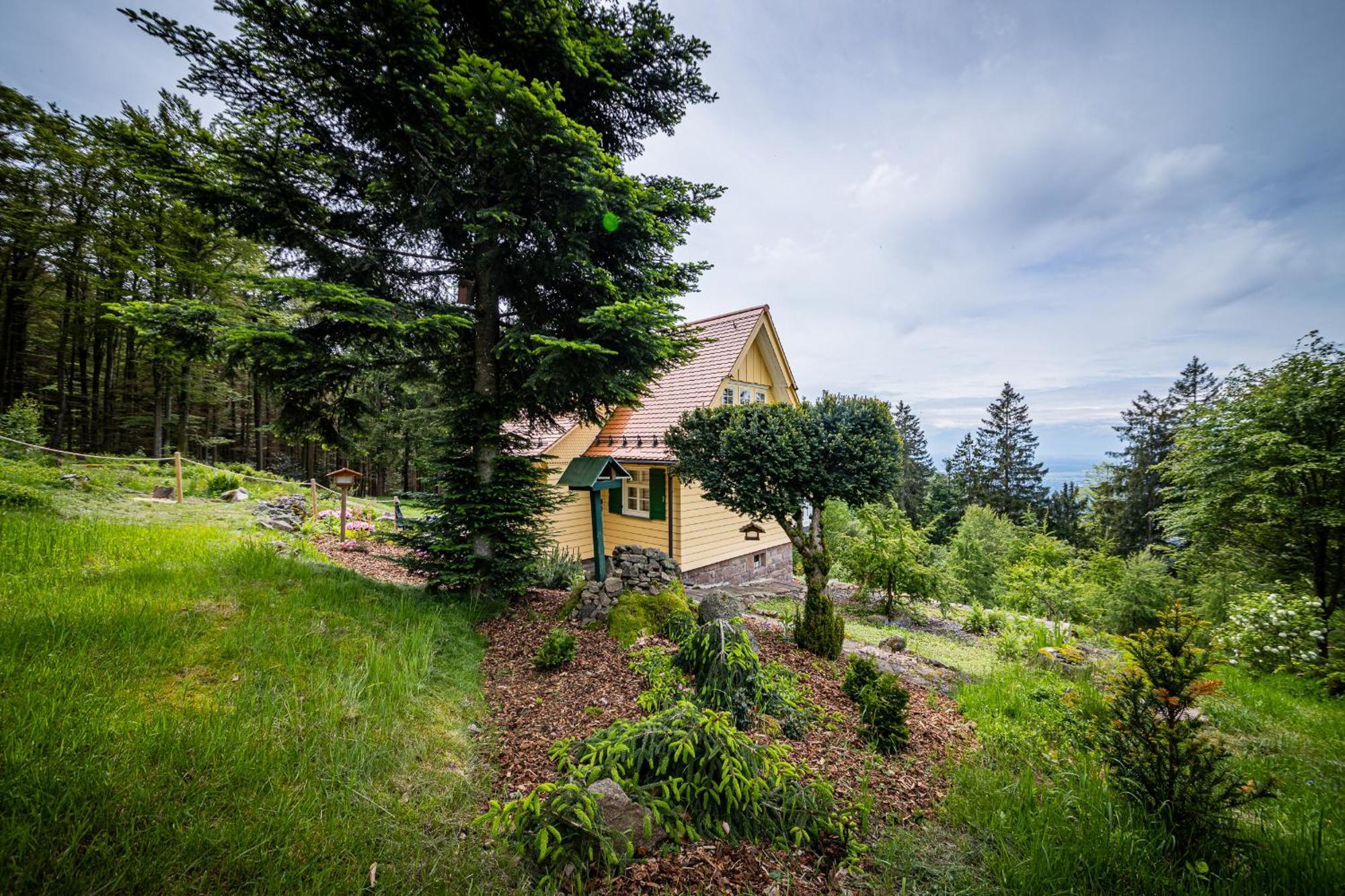 Sonnenhaeusle - Natur. Fernblick. Panorama-sauna. Holiday home *