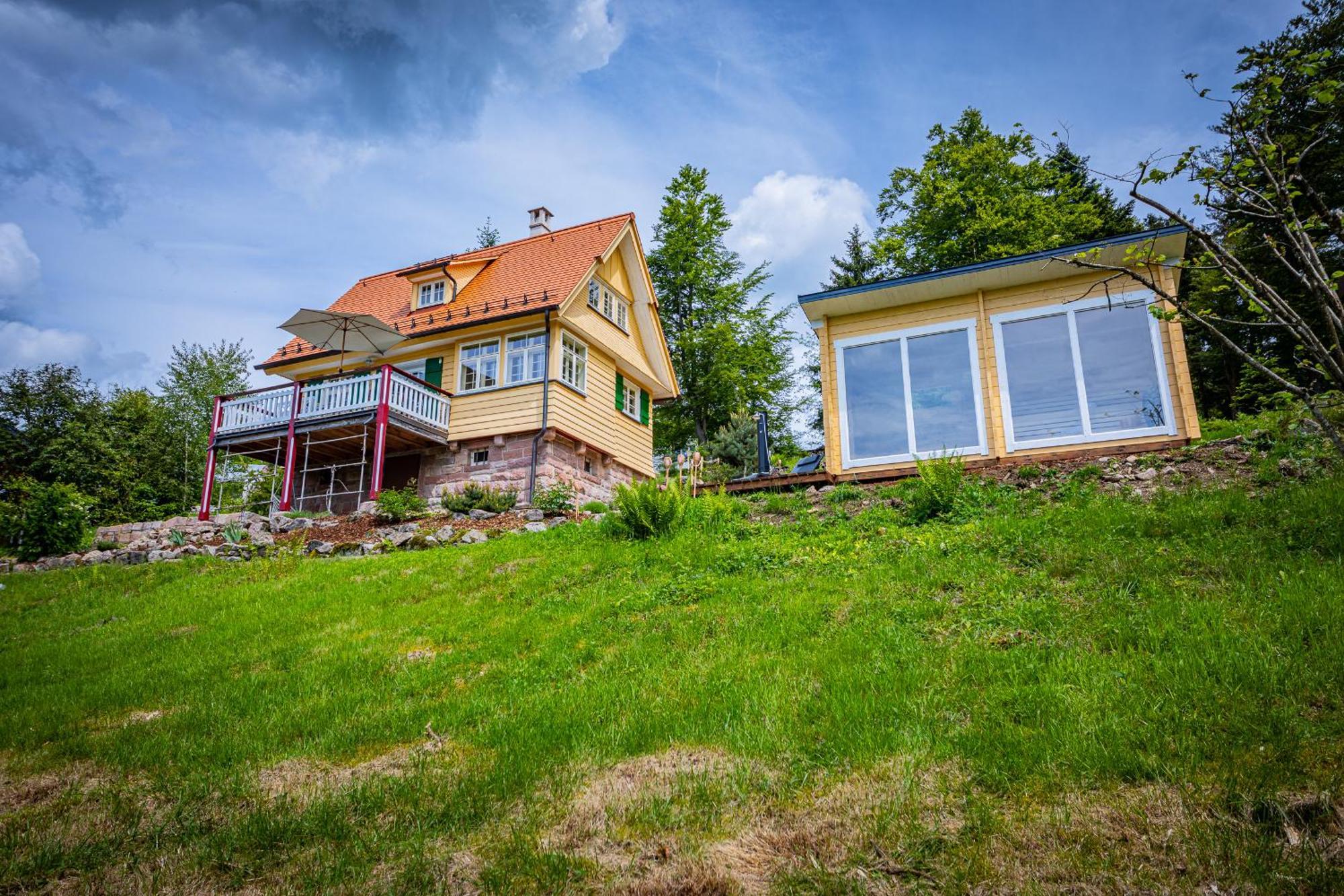 Sonnenhaeusle - Natur. Fernblick. Panorama-sauna. *