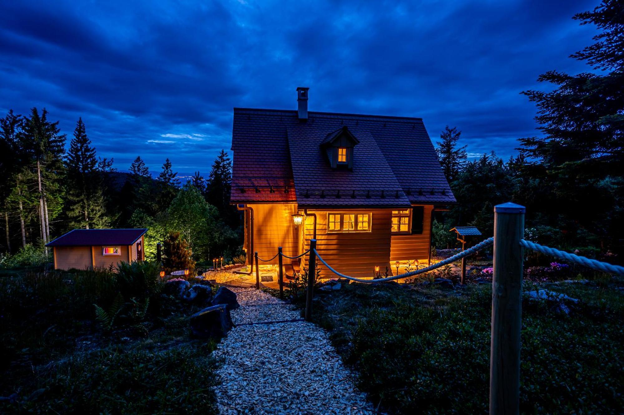 Sonnenhaeusle - Natur. Fernblick. Panorama-sauna. *